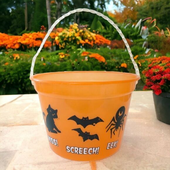 Vintage Halloween Bucket Pail Trick or Treat Black Cats Bats Translucent 1990s. - Picture 15 of 16